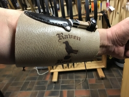 .Raven Rock Armbeschermer .